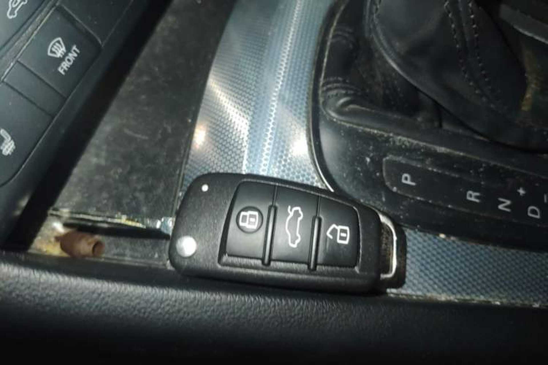 Used Audi Q3 2015 35 TFSI quattro Millionth Anniversary Edition Vehicle Key