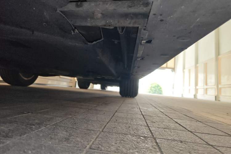 Used Audi Q3 2015 30 TFSI Comfort Model Chassis Front Left