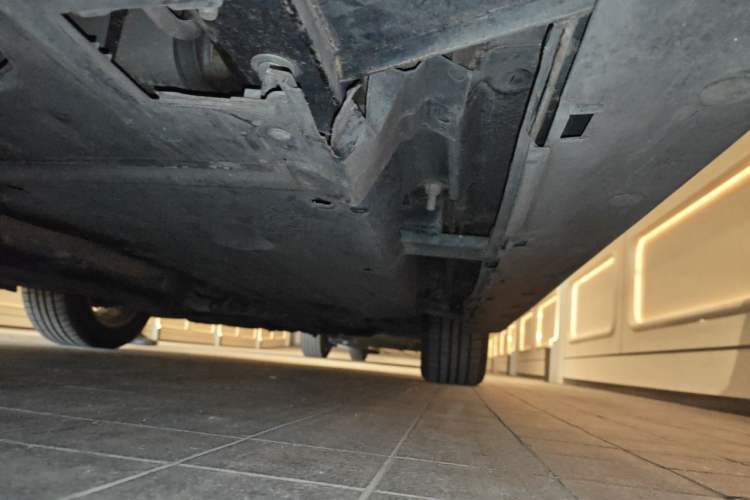 Used Audi Q3 2015 30 TFSI Comfort Model Chassis Rear Right