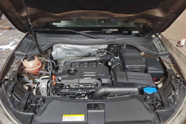 Used Audi Q3 2015 35 TFSI Ambition Edition Engine Bay