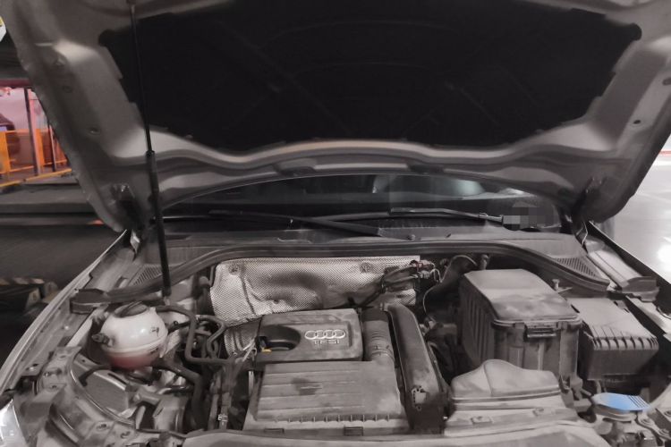 Used Audi Q3 2015 30 TFSI Comfort Model Engine Bay