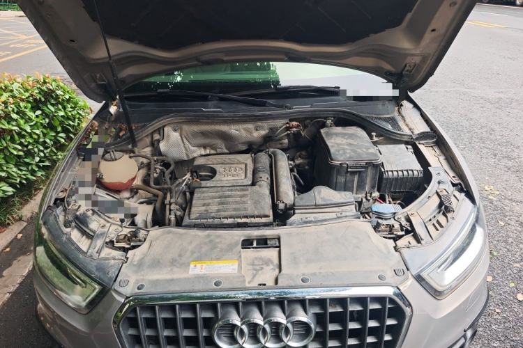 Used Audi Q3 2015 30 TFSI Comfort Model Engine Bay