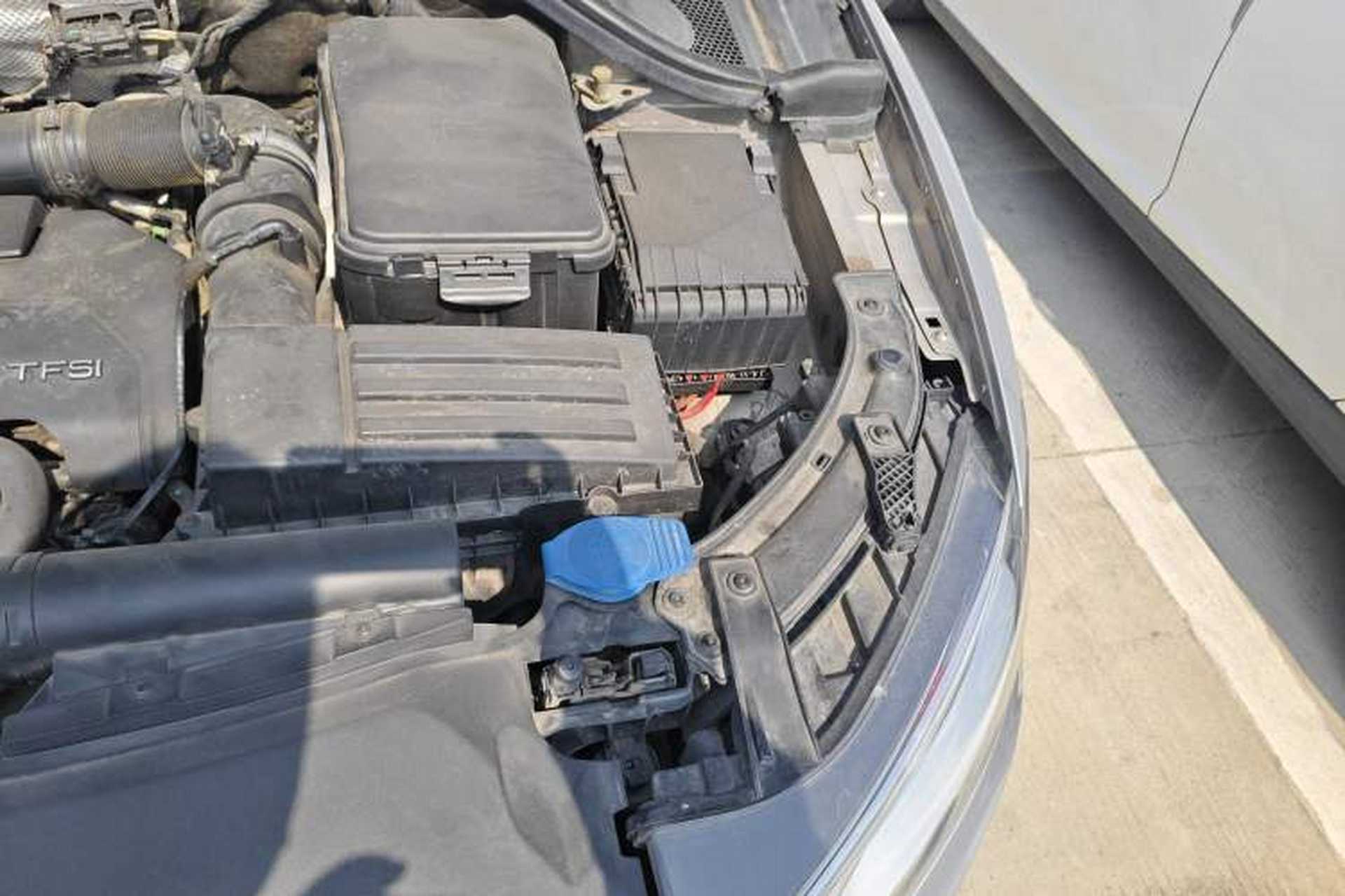Used Audi Q3 2015 35 TFSI quattro Technology Edition Engine Bay Left