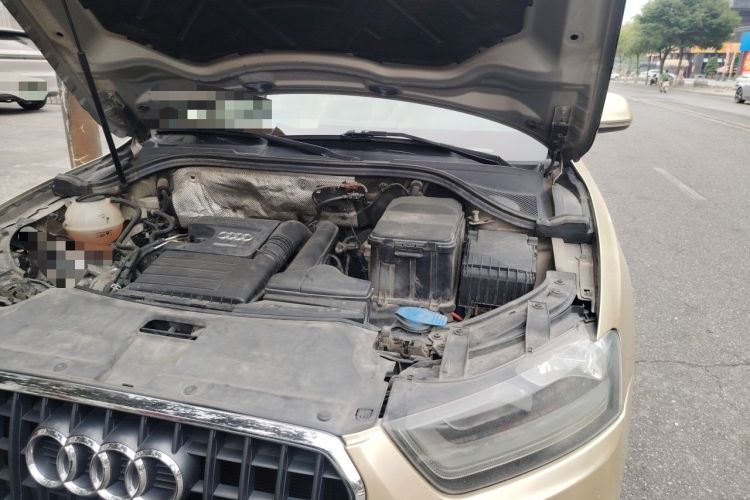 Used Audi Q3 2015 30 TFSI Ambition Edition Engine Bay Left