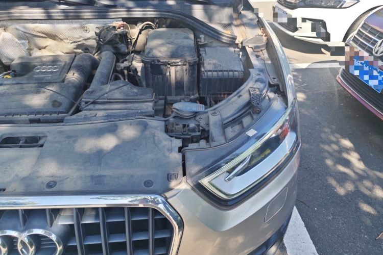 Used Audi Q3 2015 30 TFSI Comfort Model Engine Bay Left
