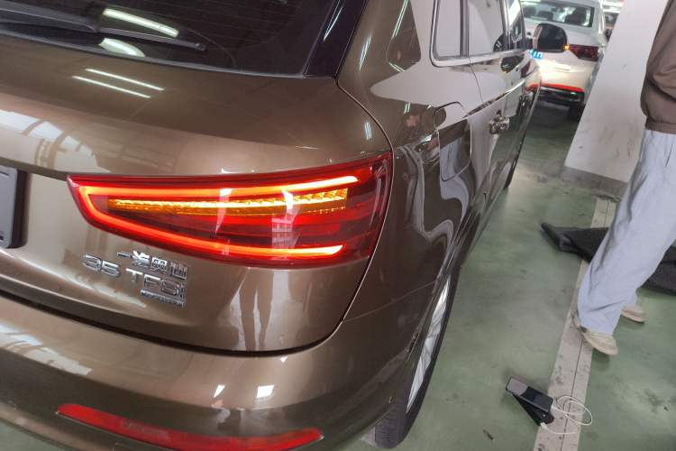 Used Audi Q3 2015 35 TFSI quattro Technology Edition Exterior 3