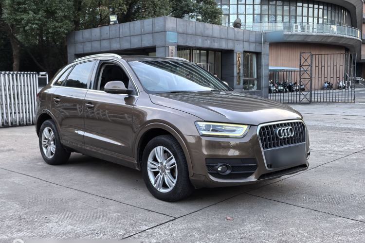 Used Audi Q3 2015 35 TFSI Comfort Model Exterior 5