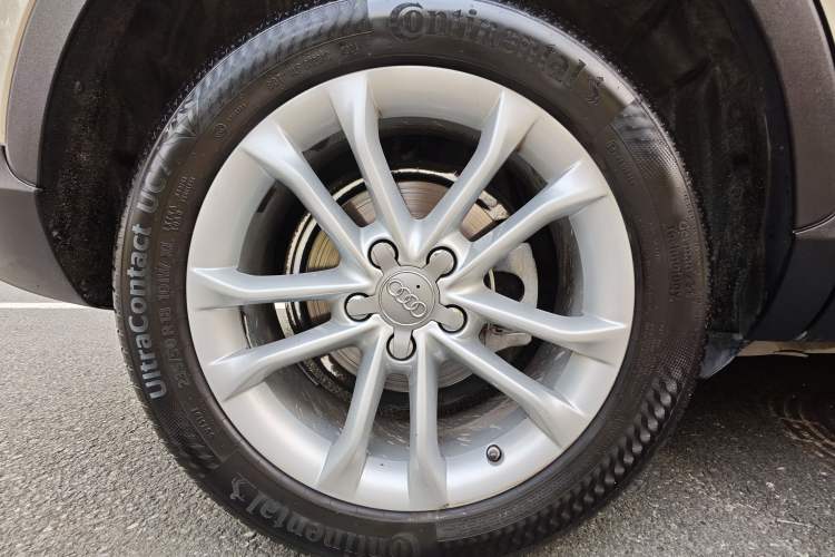 Used Audi Q3 2015 30 TFSI Ambition Edition Exterior 9