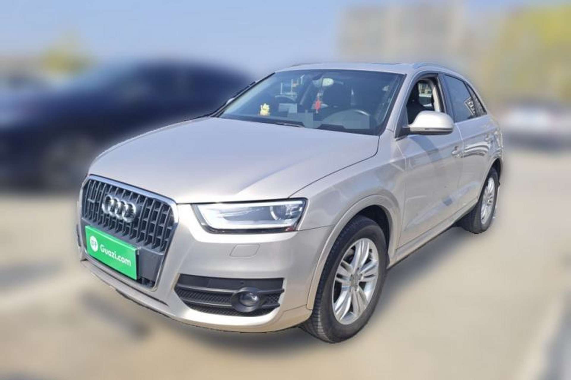 Used Audi Q3 2015 35 TFSI quattro Technology Edition Front Left 45 Deg