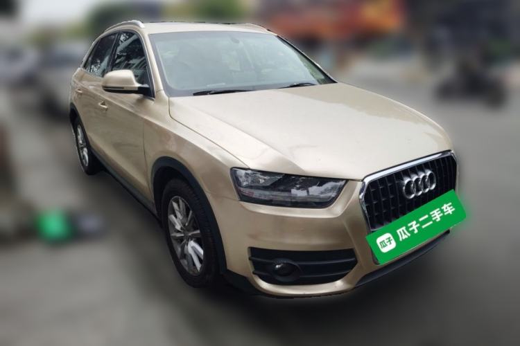 Used Audi Q3 2015 30 TFSI Ambition Edition Front Right 45 Deg