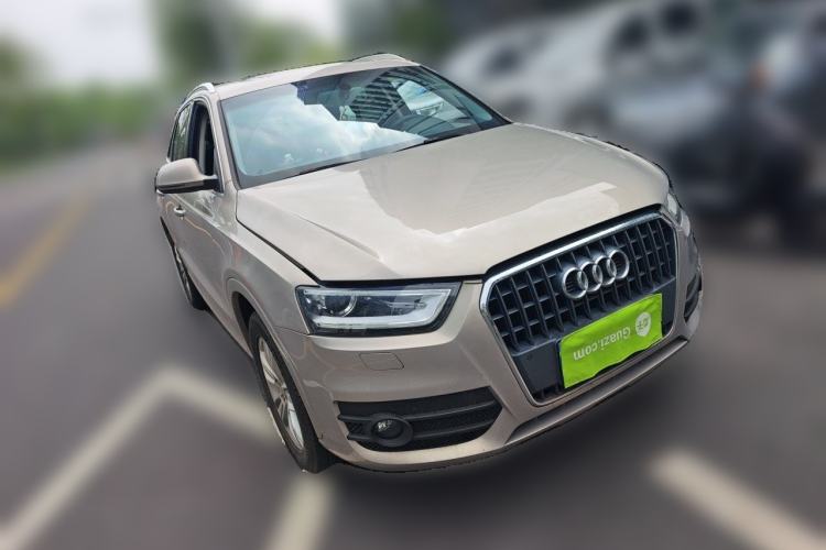 Used Audi Q3 2015 35 TFSI Ambition Edition Front Right 45 Deg