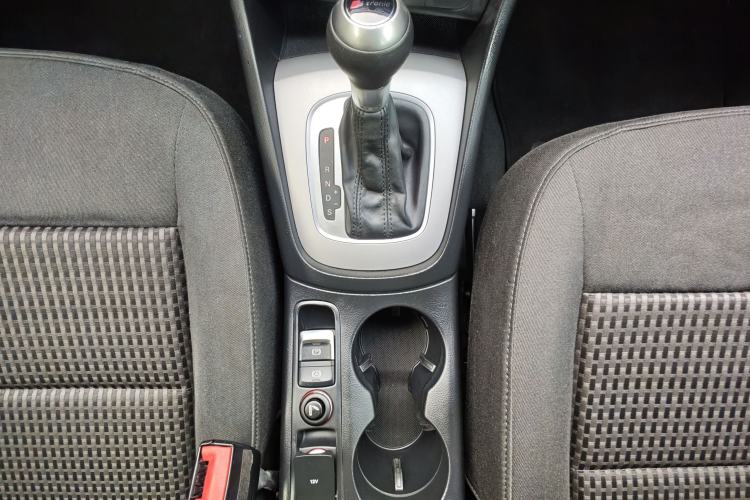 Used Audi Q3 2015 30 TFSI Ambition Edition Gear Lever