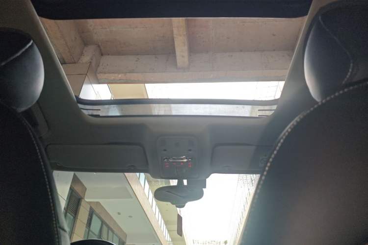 Used Audi Q3 2015 35 TFSI Ambition Edition Headliner