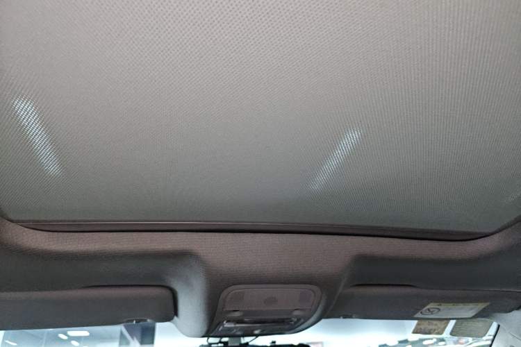 Used Audi Q3 2015 30 TFSI Ambition Edition Headliner