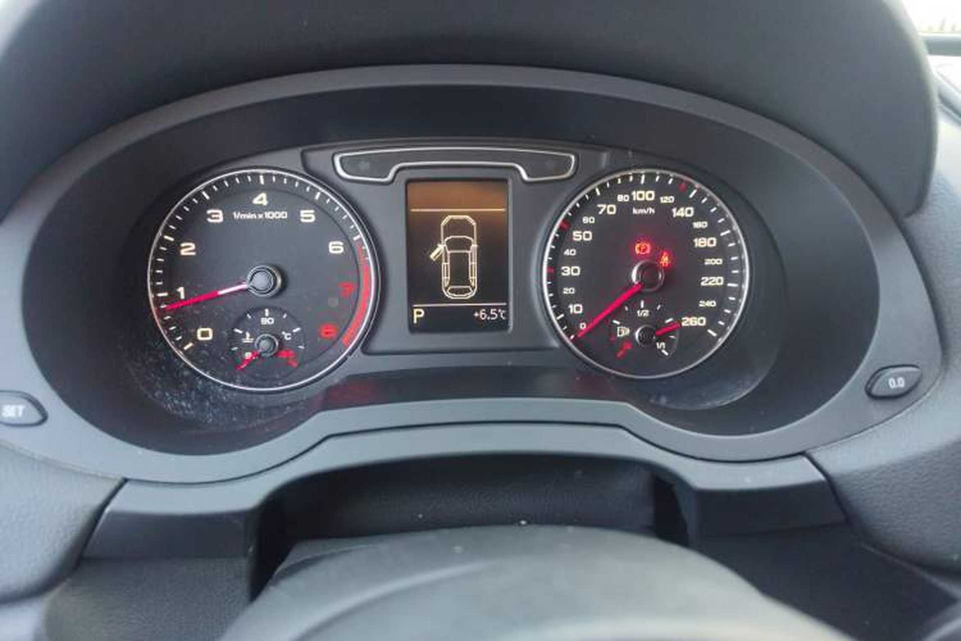 Used Audi Q3 2015 30 TFSI Comfort Model Instrument Cluster