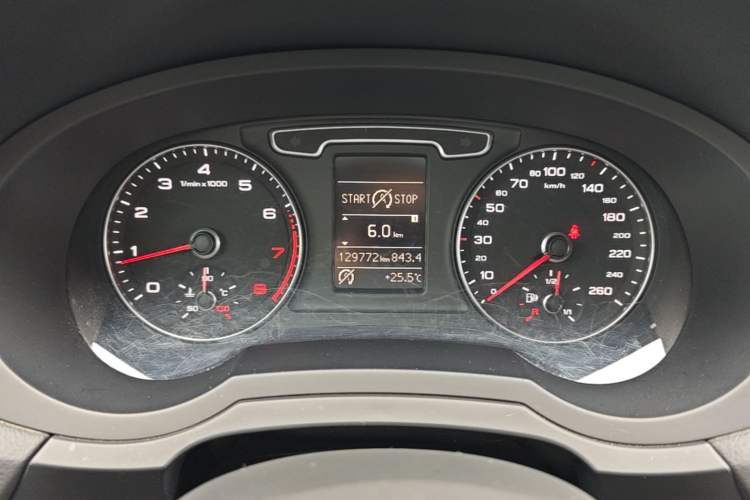 Used Audi Q3 2015 30 TFSI Ambition Edition Instrument Cluster