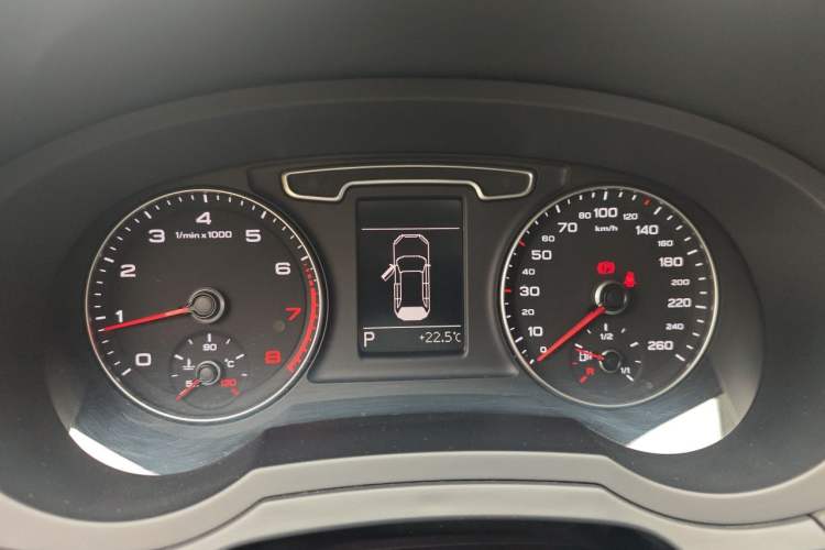 Used Audi Q3 2015 35 TFSI Millionth Anniversary Comfort Model Instrument Cluster