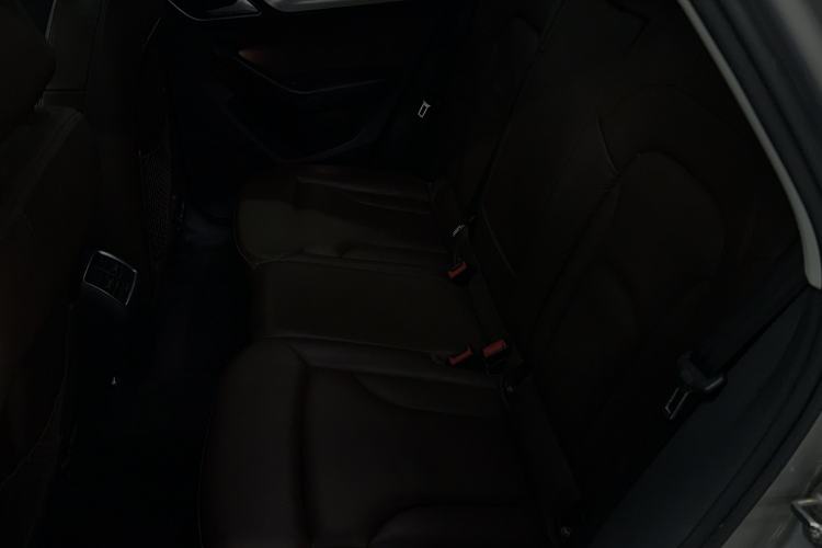 Used Audi Q3 2015 35 TFSI quattro Technology Edition Interior 1