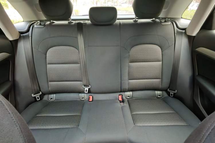 Used Audi Q3 2015 30 TFSI Ambition Edition Interior 10