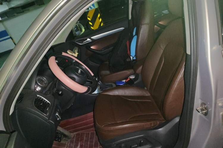Used Audi Q3 2015 35 TFSI Comfort Model Left Front Seat