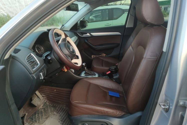 Used Audi Q3 2015 35 TFSI Comfort Model Left Front Seat