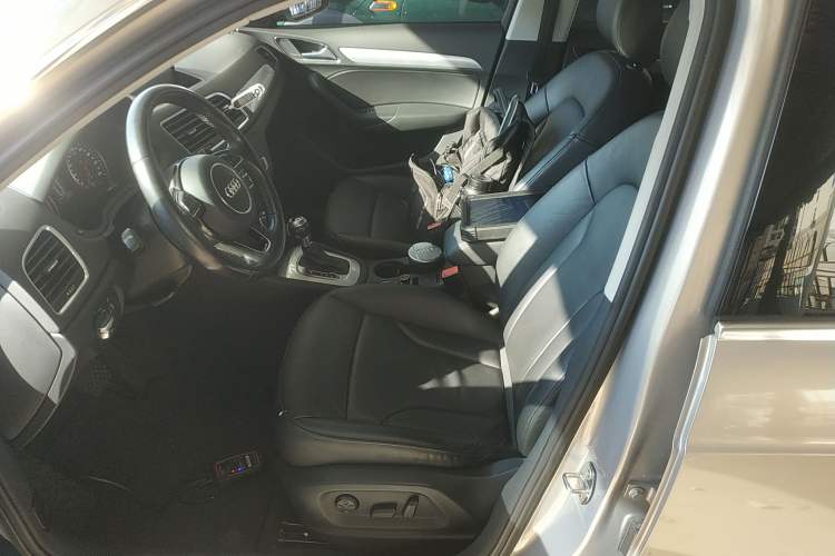 Used Audi Q3 2015 30 TFSI Comfort Model Left Front Seat