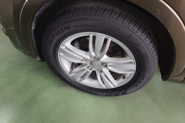 Used Audi Q3 2015 35 TFSI quattro Technology Edition Left Front Wheel Hub
