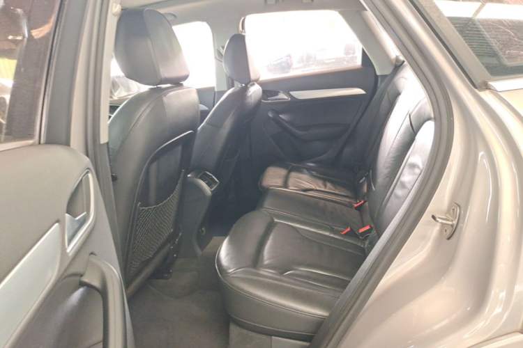 Used Audi Q3 2015 35 TFSI quattro Technology Edition Left Rear Seat