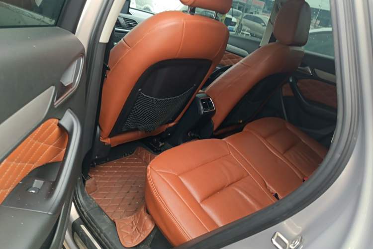 Used Audi Q3 2015 30 TFSI Ambition Edition Left Rear Seat