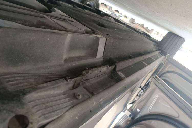Used Audi Q3 2015 35 TFSI Comfort Model Left Side Sill