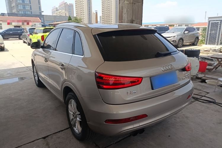 Used Audi Q3 2015 35 TFSI Comfort Model Rear Left 45 Deg