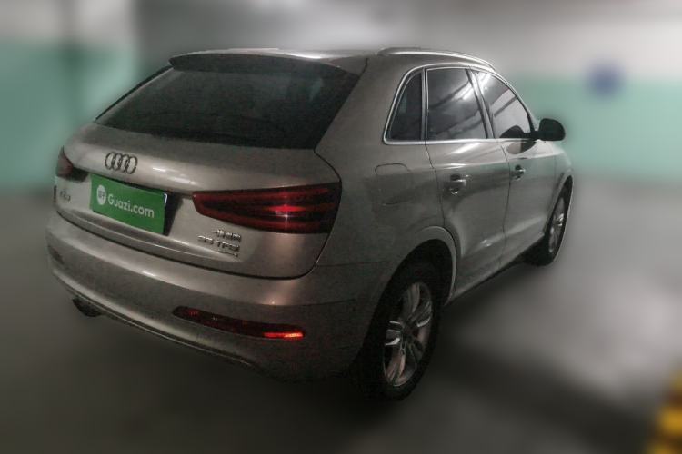 Used Audi Q3 2015 35 TFSI quattro Technology Edition Rear Right 45 Deg