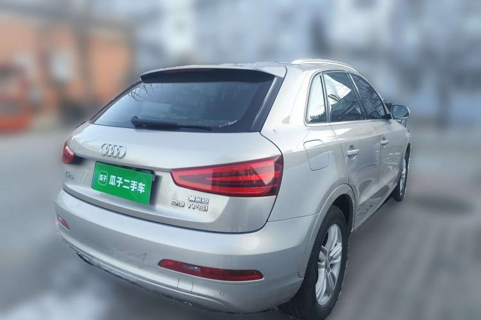 Used Audi Q3 2015 30 TFSI Comfort Model Rear Right 45 Deg