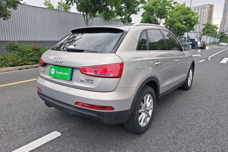 Used Audi Q3 2015 30 TFSI Ambition Edition Rear Right 45 Deg
