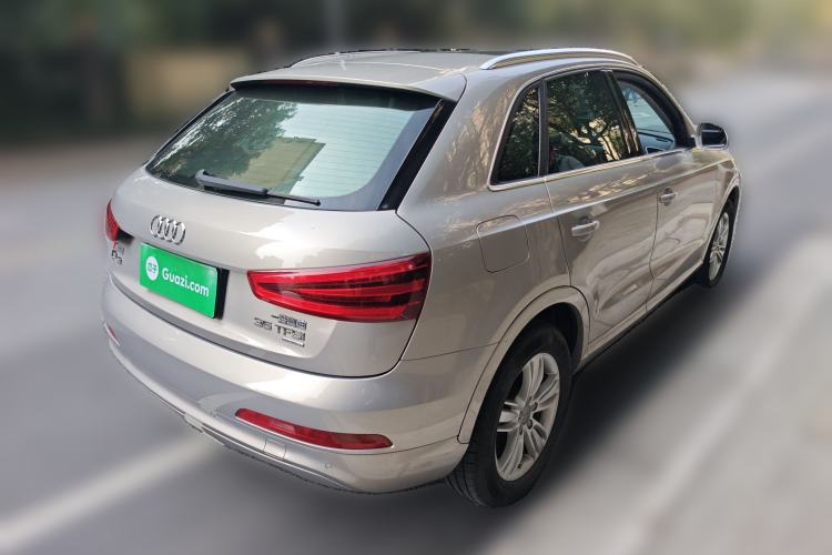 Used Audi Q3 2015 35 TFSI quattro Technology Edition Rear Right 45 Deg