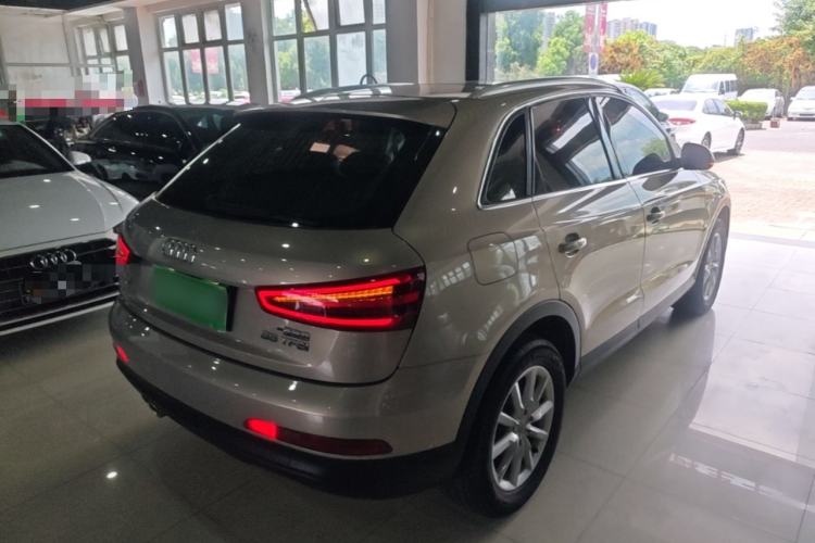Used Audi Q3 2015 35 TFSI Ambition Edition Rear Right 45 Deg