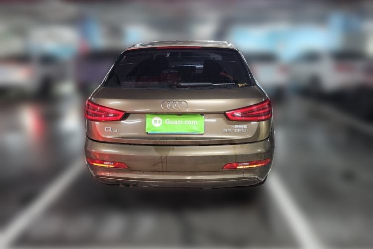 Used Audi Q3 2015 35 TFSI quattro Comfort model Rear