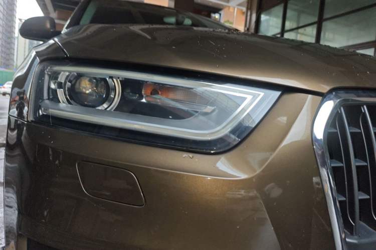 Used Audi Q3 2015 35 TFSI Ambition Edition Right Front Headlight
