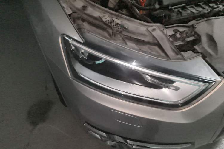 Used Audi Q3 2015 35 TFSI quattro Technology Edition Right Front Headlight