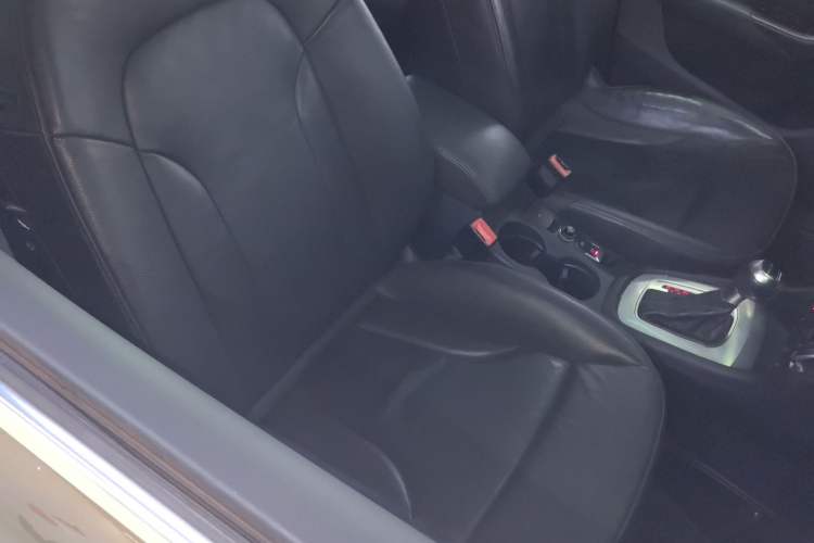 Used Audi Q3 2015 35 TFSI Comfort Model Right Front Seat