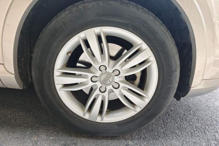 Used Audi Q3 2015 35 TFSI quattro Technology Edition Right Front Wheel Hub