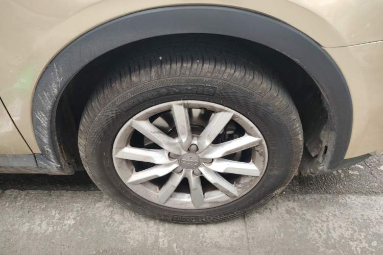Used Audi Q3 2015 30 TFSI Ambition Edition Right Front Wheel Hub