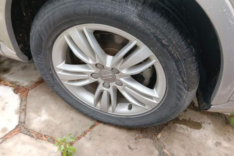 Used Audi Q3 2015 35 TFSI quattro Technology Edition Right Front Wheel Hub
