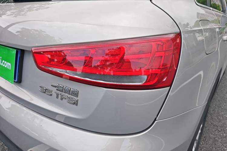 Used Audi Q3 2015 30 TFSI Ambition Edition Right Rear Taillight