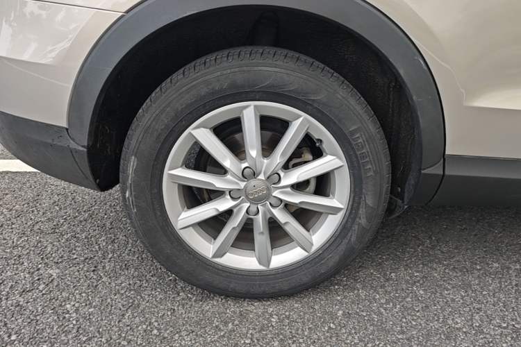 Used Audi Q3 2015 30 TFSI Ambition Edition Right Rear Wheel Hub