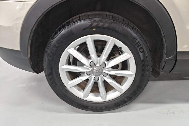 Used Audi Q3 2015 30 TFSI Ambition Edition Right Rear Wheel Hub