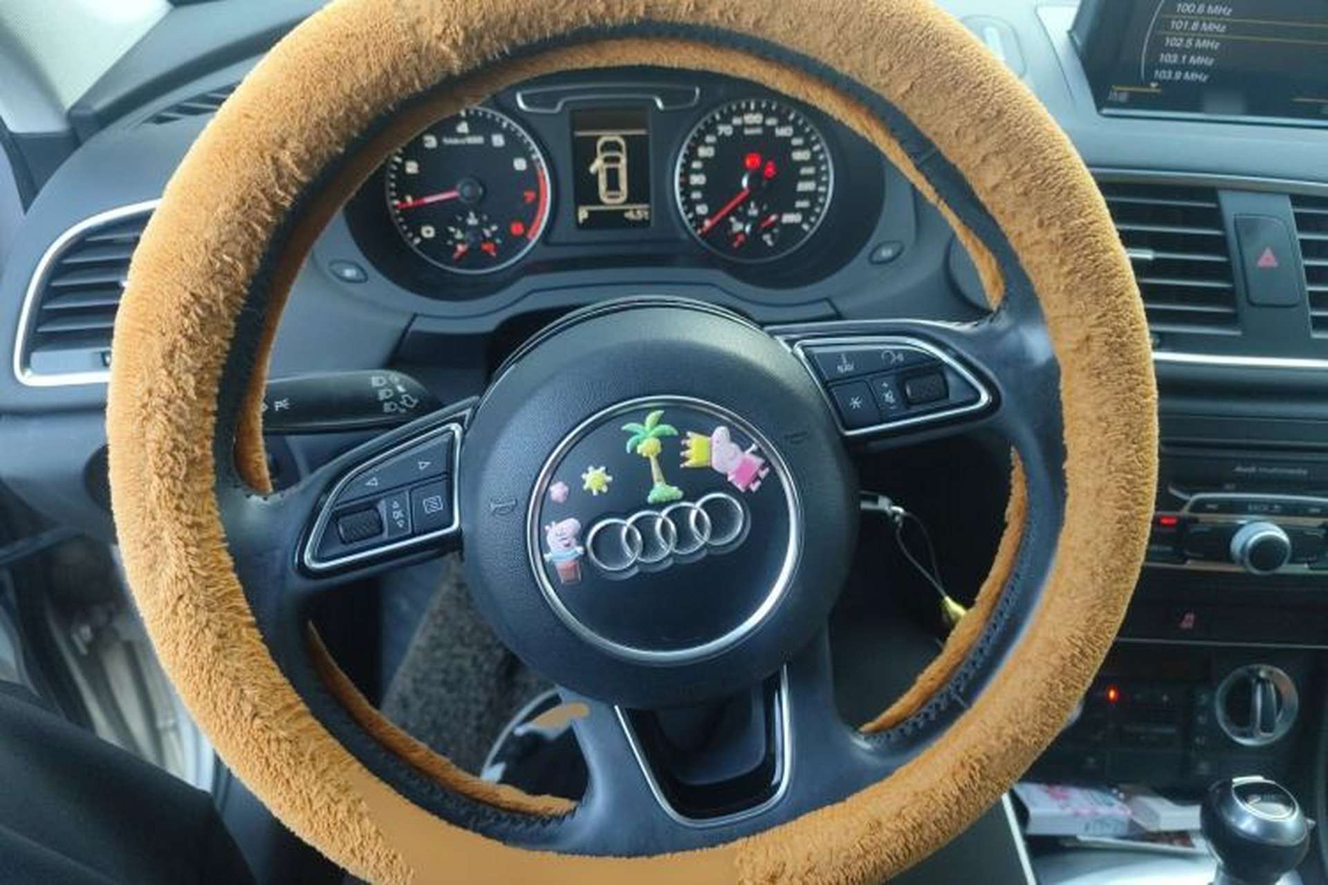 Used Audi Q3 2015 30 TFSI Comfort Model Steering Wheel