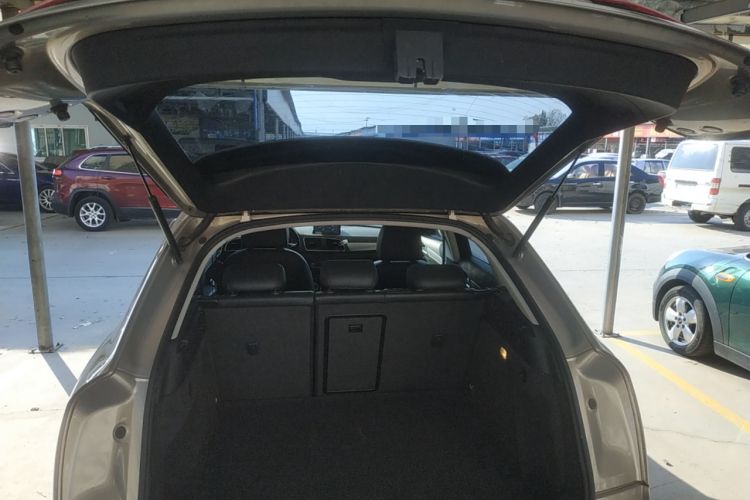 Used Audi Q3 2015 30 TFSI Comfort Model Trunk