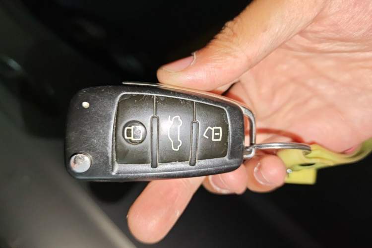 Used Audi Q3 2015 35 TFSI quattro Technology Edition Vehicle Key