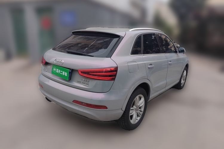 Used Audi Q3 2015 35 TFSI quattro Technology Edition Rear Right 45 Deg